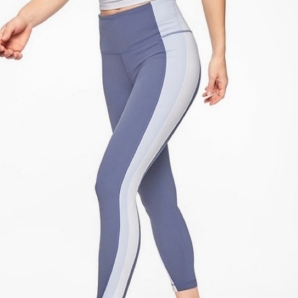 Athleta Colorblock Asymmetrical 7/8 Leggings - Women | Color: Blue 💙 | Size: XS